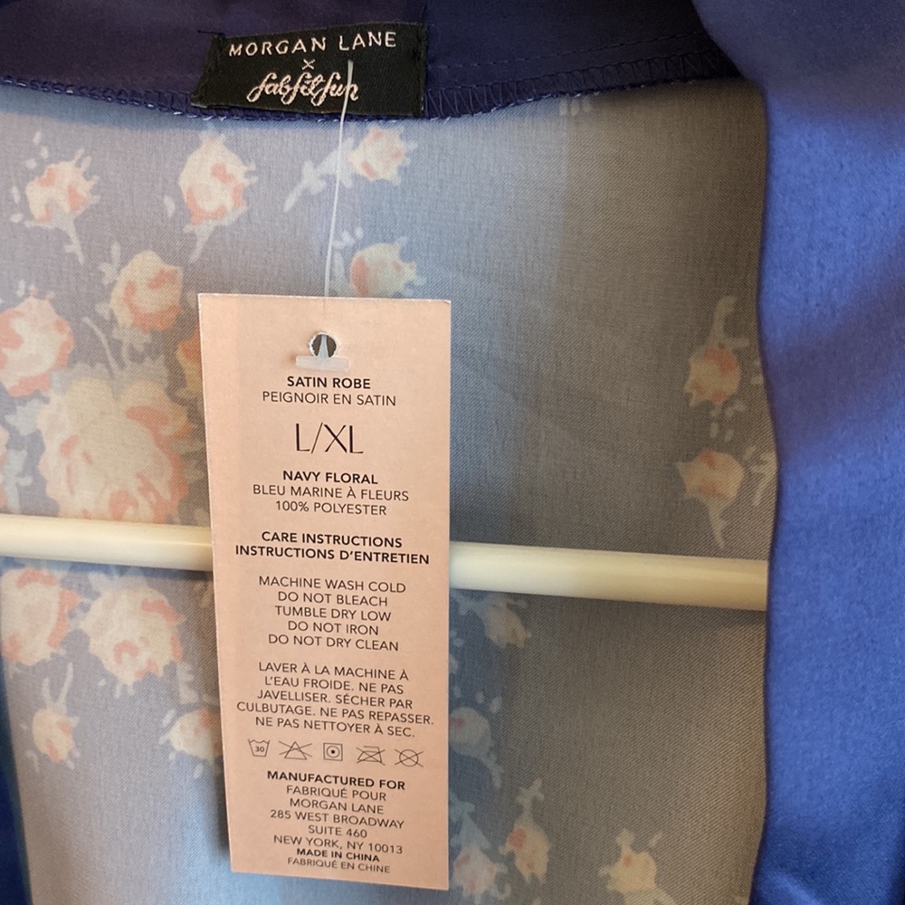 Navy Floral Robe - Picture 5 of 7